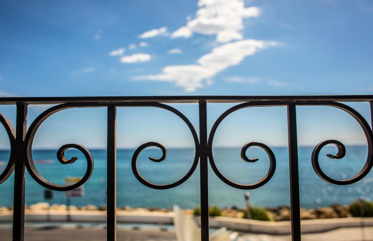 Hostal Boutique Casa Del Mar Altea Exterior photo